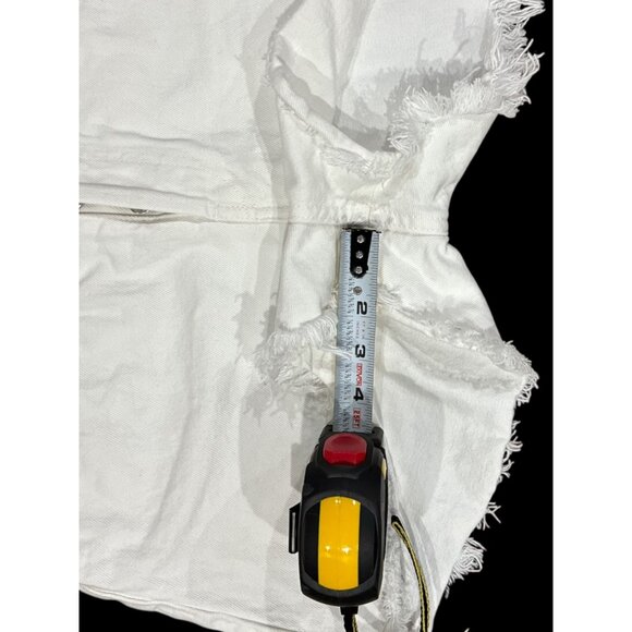 Zara Size 6 Womens White High-Waisted Denim Shorts With Raw Hem & Button Fly - Picture 6 of 8